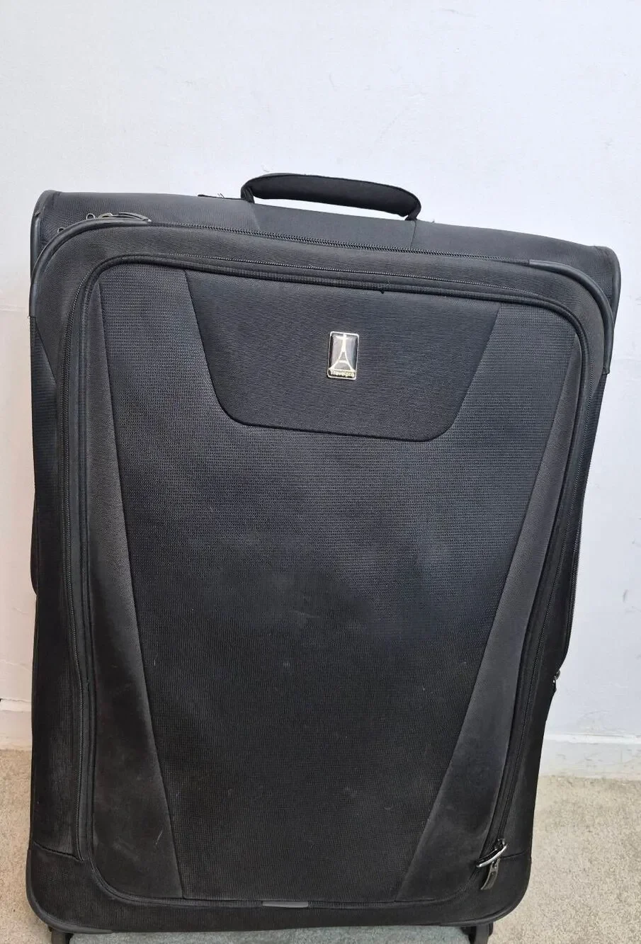 Travelpro spinner luggage